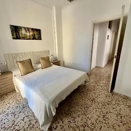 度假居 La Casa De La Plaza Vieja 埃斯特波纳