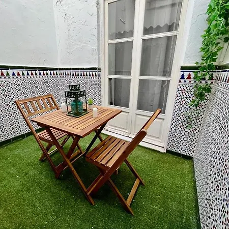 La Casa De La Plaza Vieja